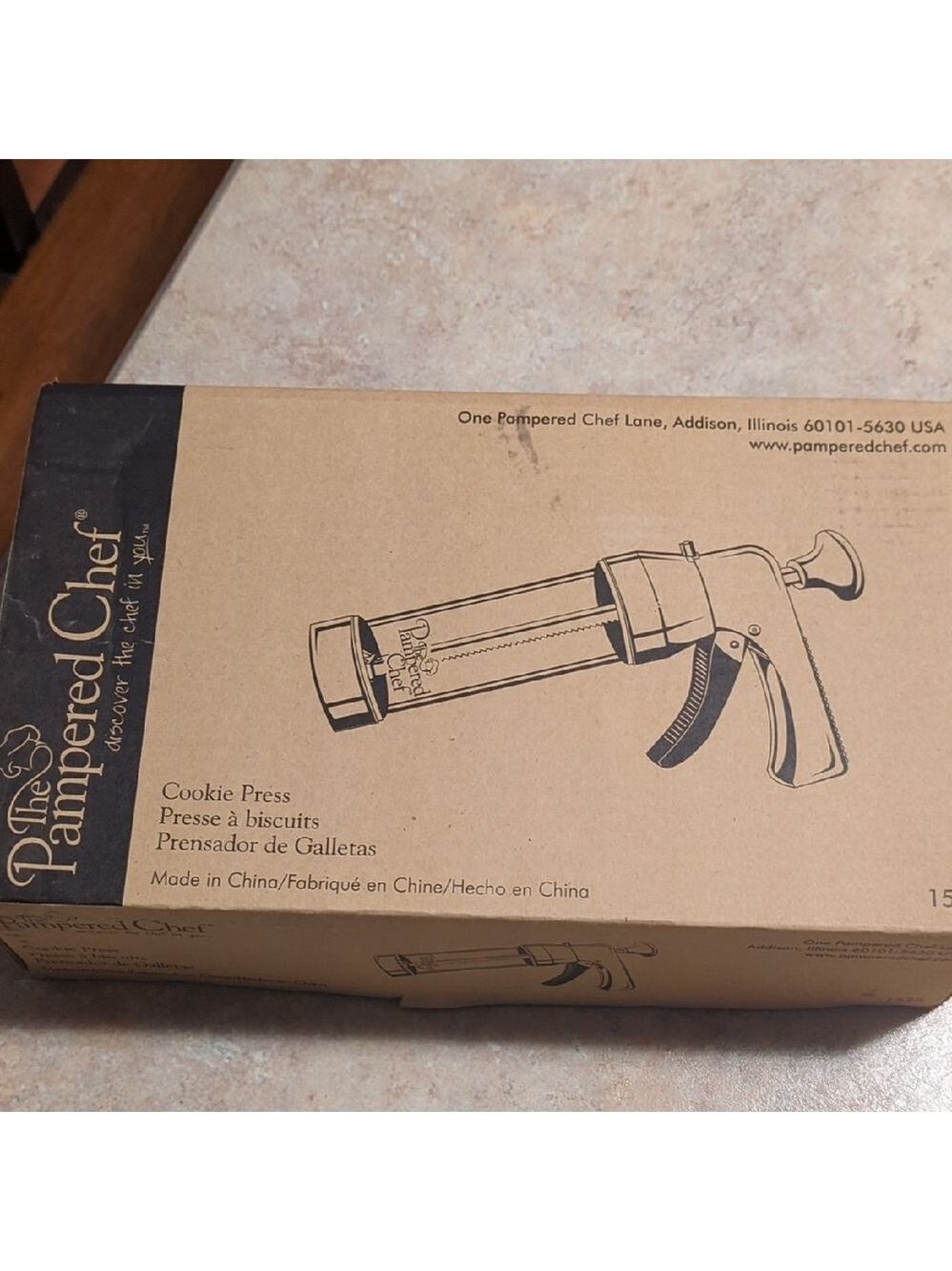 Pampered Chef Cookie Press NEW NIB Snowflake Clover Pumpkin